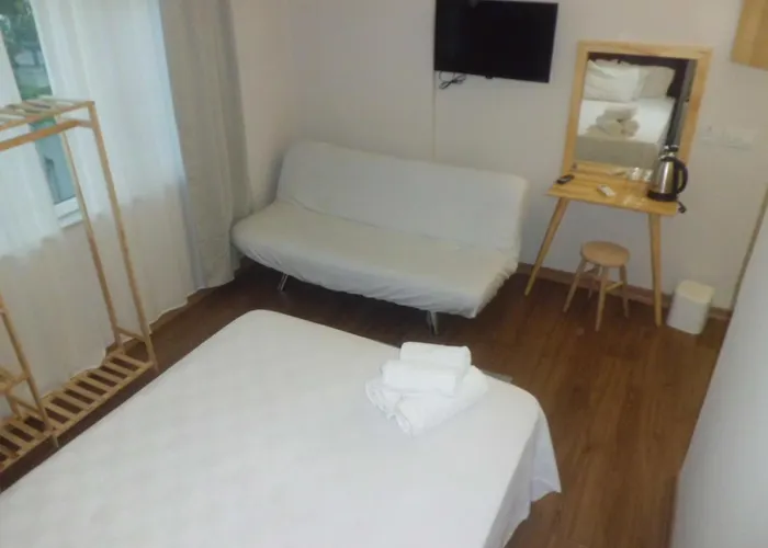 Old Town Hotell 3*